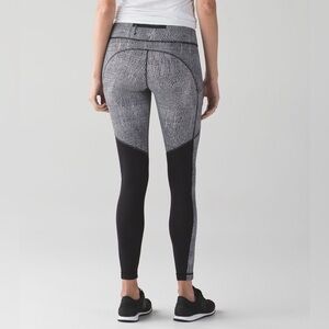 Lululemon Speed Tight V 12